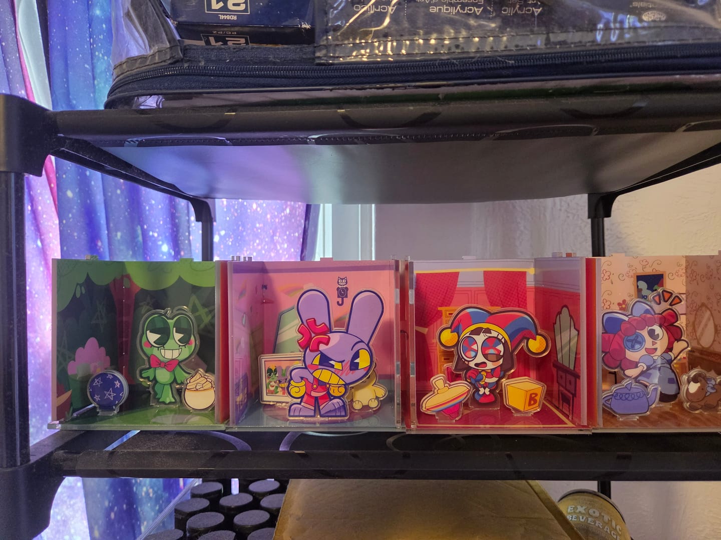 Customer photo review of Digital Circus Acrylicz Blindbox