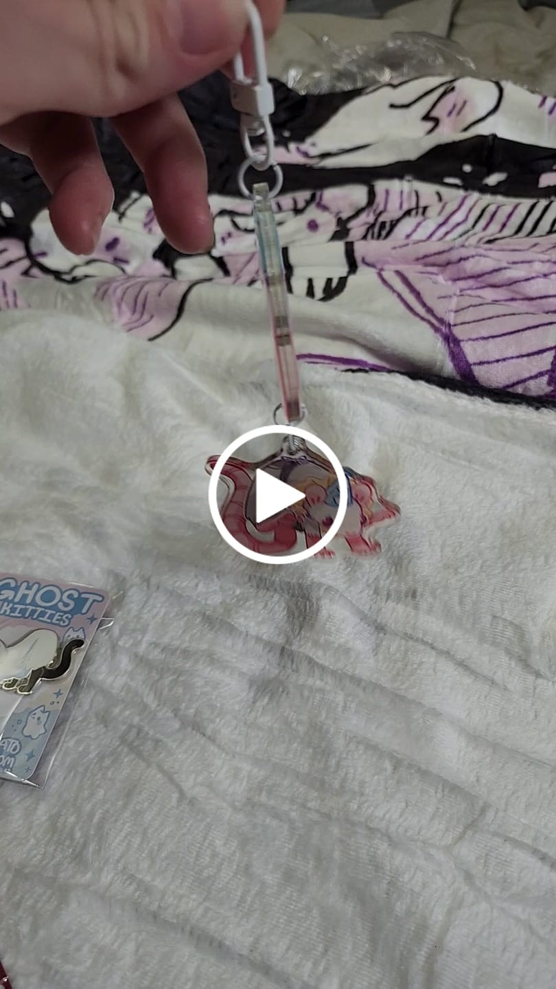Customer video review of Rat Party Balloon Clown Keychain!