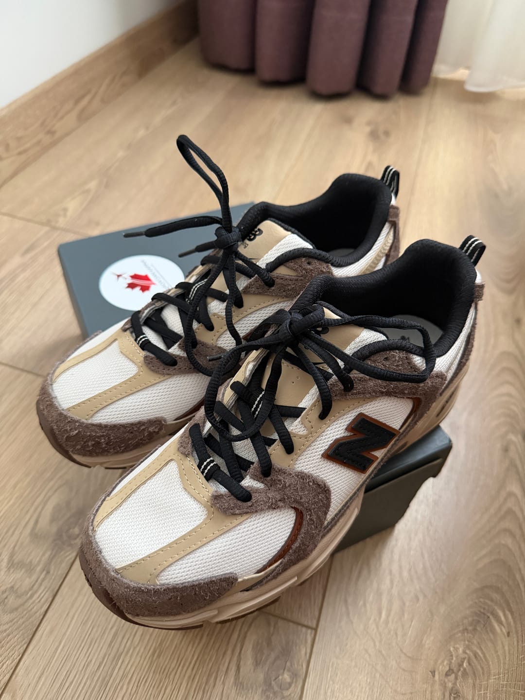 Customer photo review of New Balance 530  - Dark Mushroom Incense Linen  -  MR530SNC