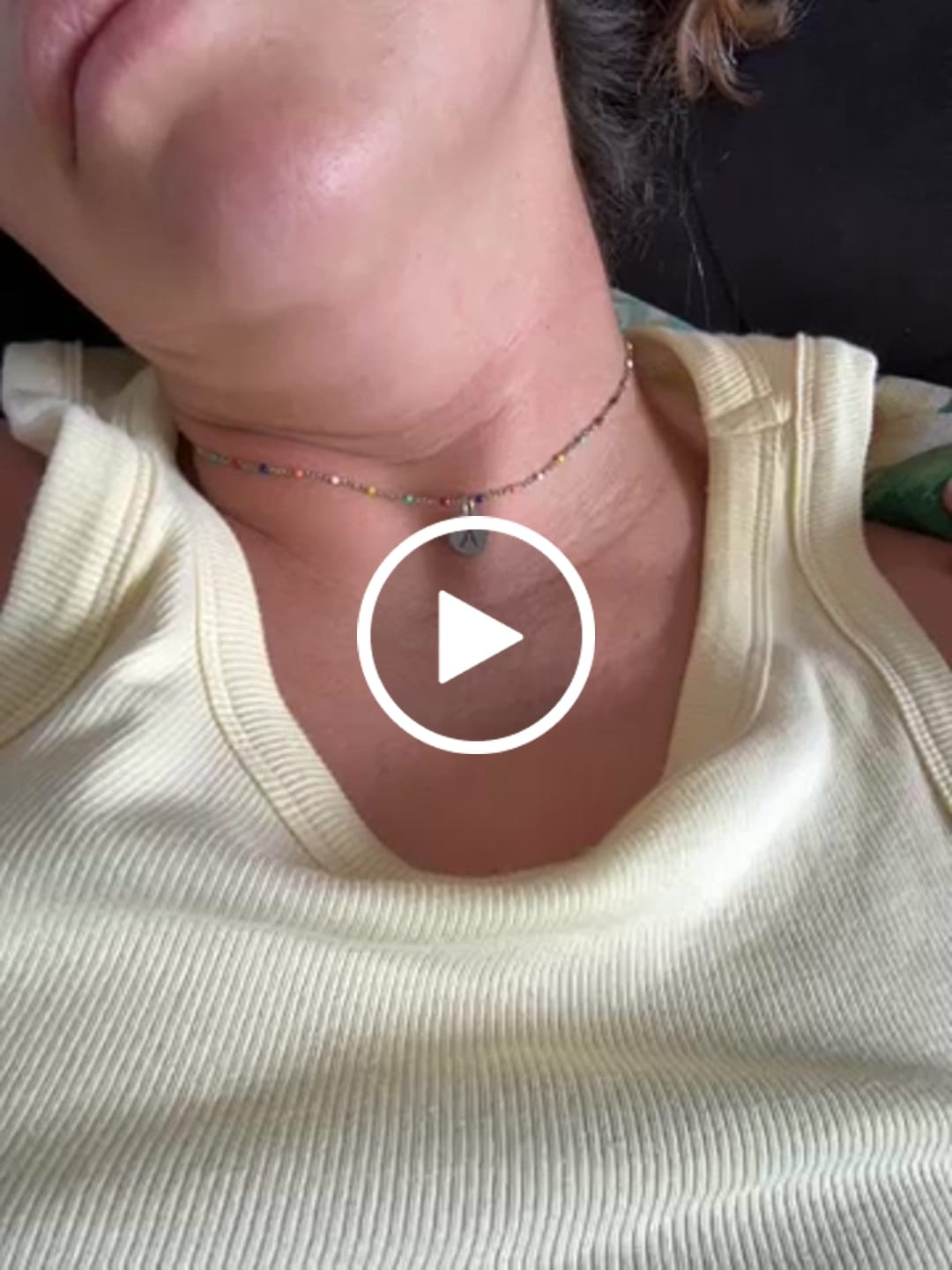 Customer video review of Collar Letras ABC
