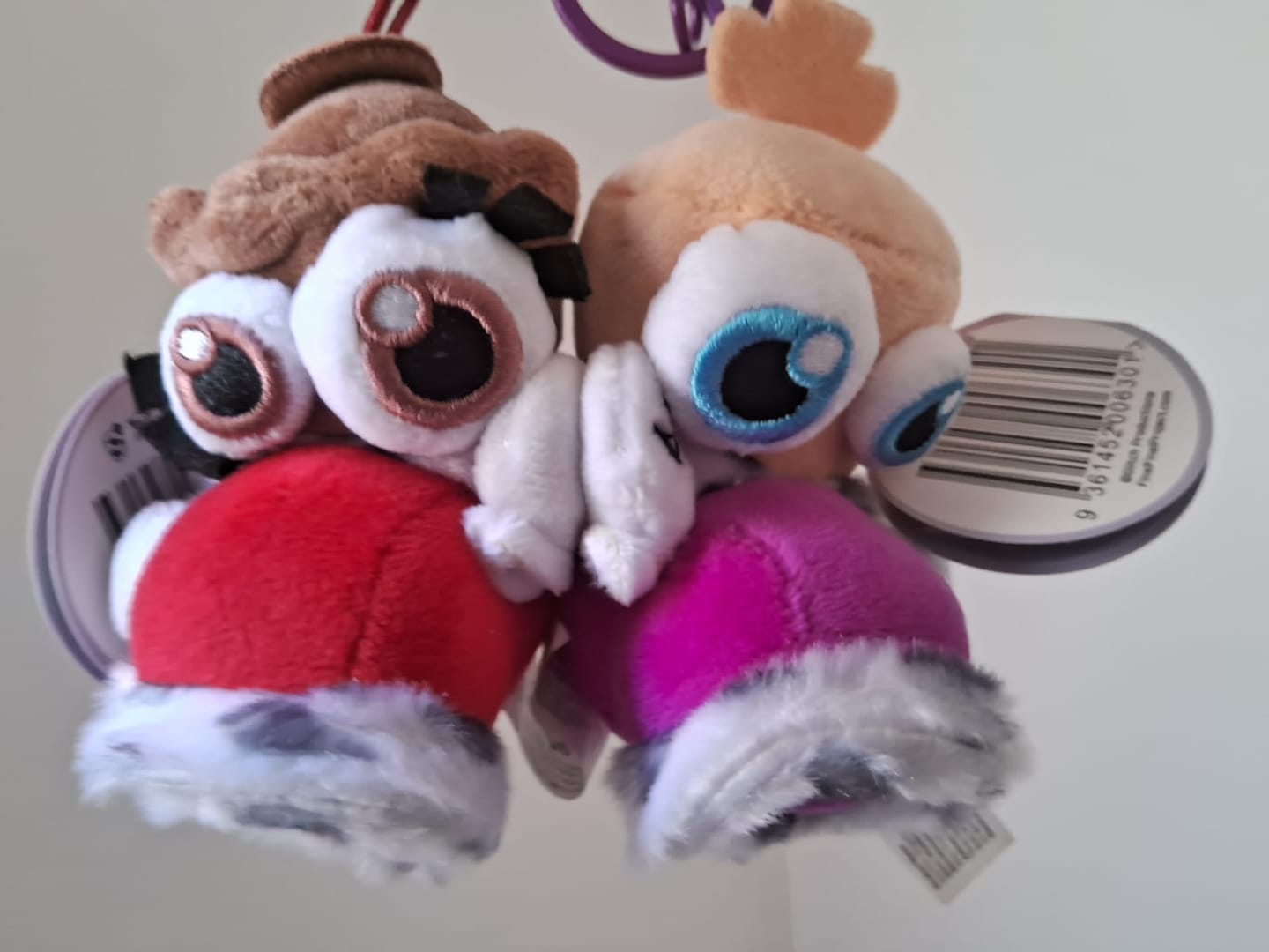Customer photo review of Kinger & Queenie Magnetic Plush Keychains