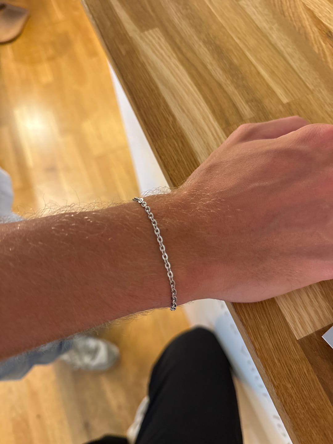 Customer photo review of Permanent Armband - dein everbond in Köln