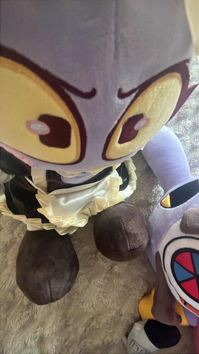 Customer photo review of Maid Jax Plush