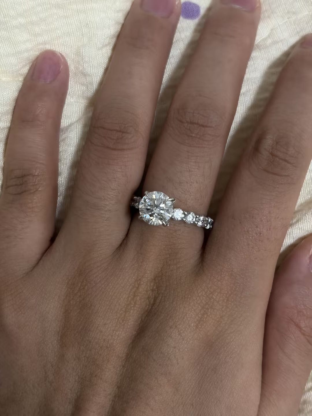 Customer photo review of Rodiffy Moissanite 2.0Ct~4.0 Ct Round Engagement Ring -4 Prong Setting