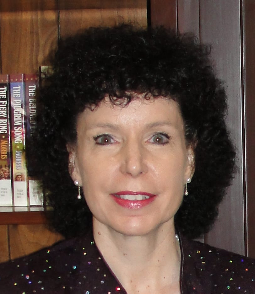 Customer photo review of Crystal: Case 26: A Lt. Kate Gazzara Novel