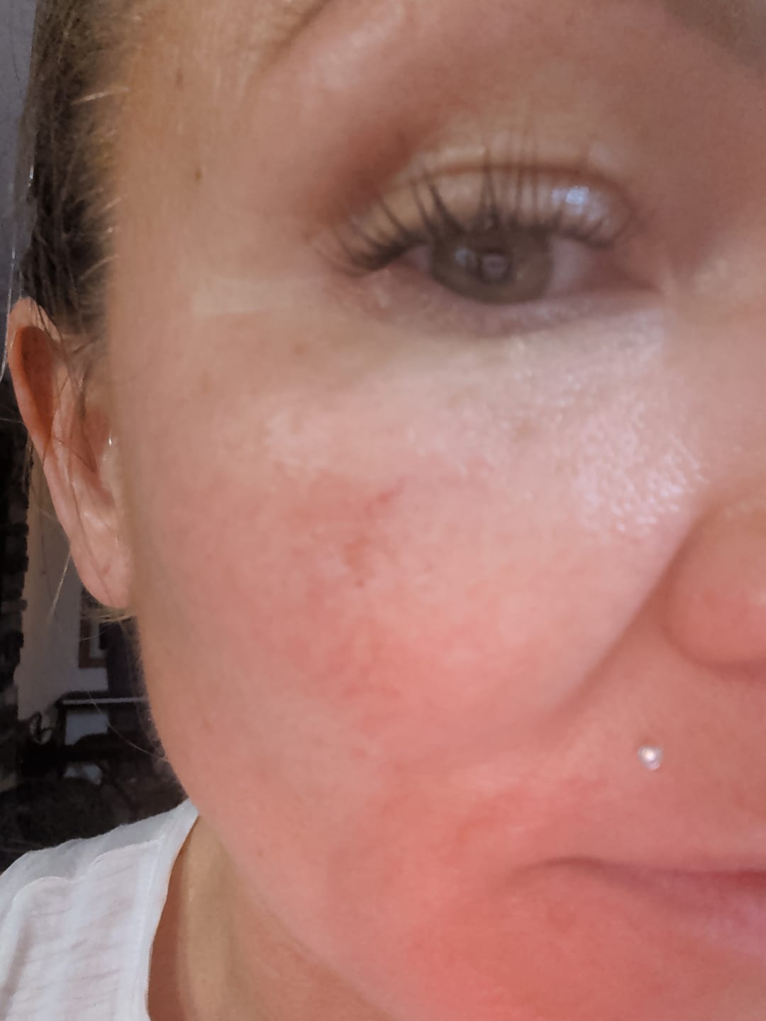 Customer photo review of Lash Bond & Seal - White 10ml
