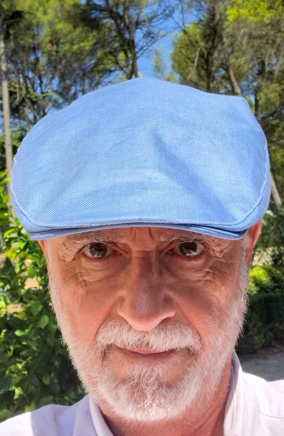 Customer photo review of Donegal Touring Cap Linen