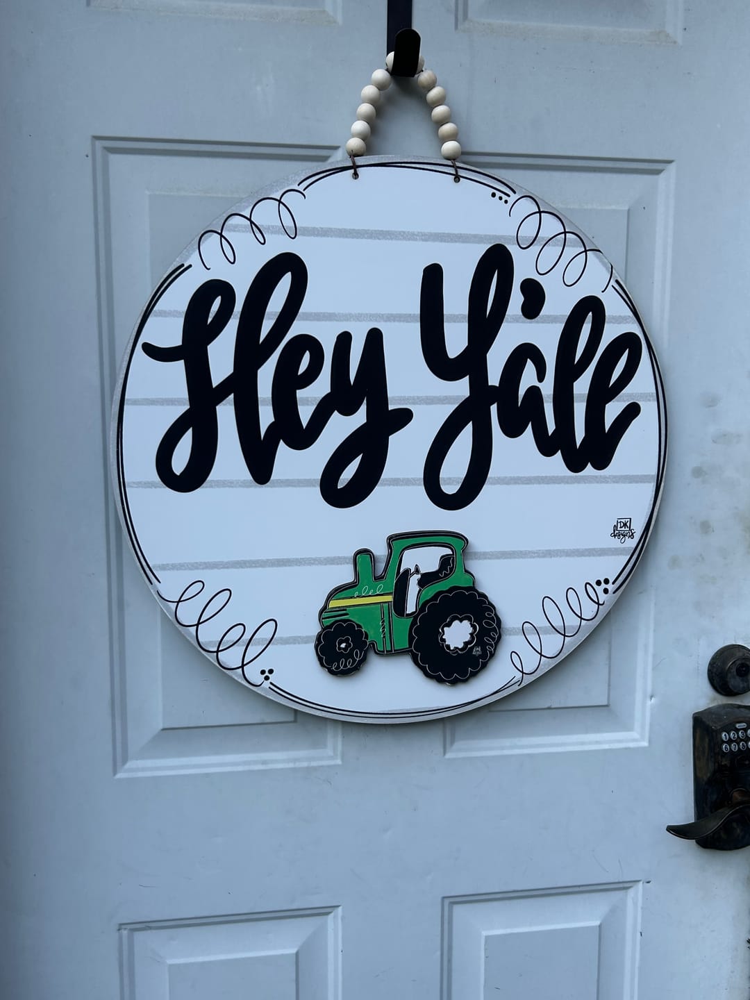 Customer photo review of Shiplap "Hey Y'all" Hanger + Mini