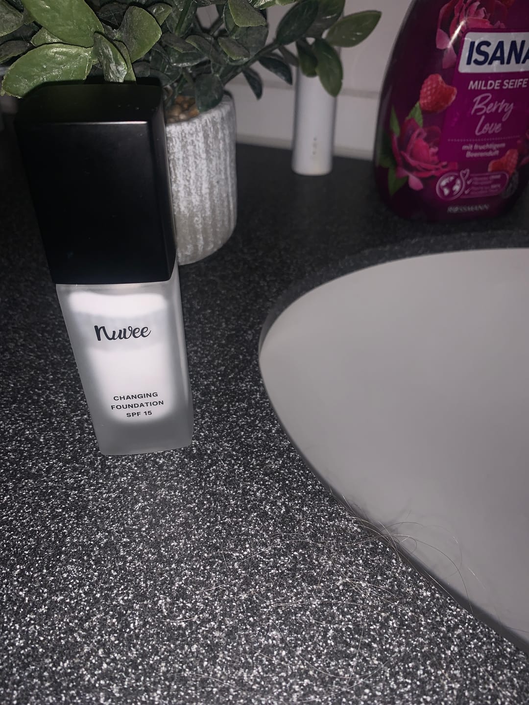 Customer photo review of Changing Foundation