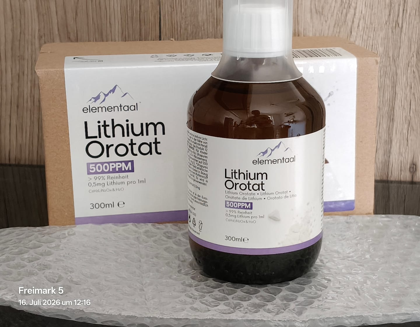 Customer photo review of 2 x 500ml Lithium Orotat | inkl. Dosierspritzen, Messbechern & Pipetten