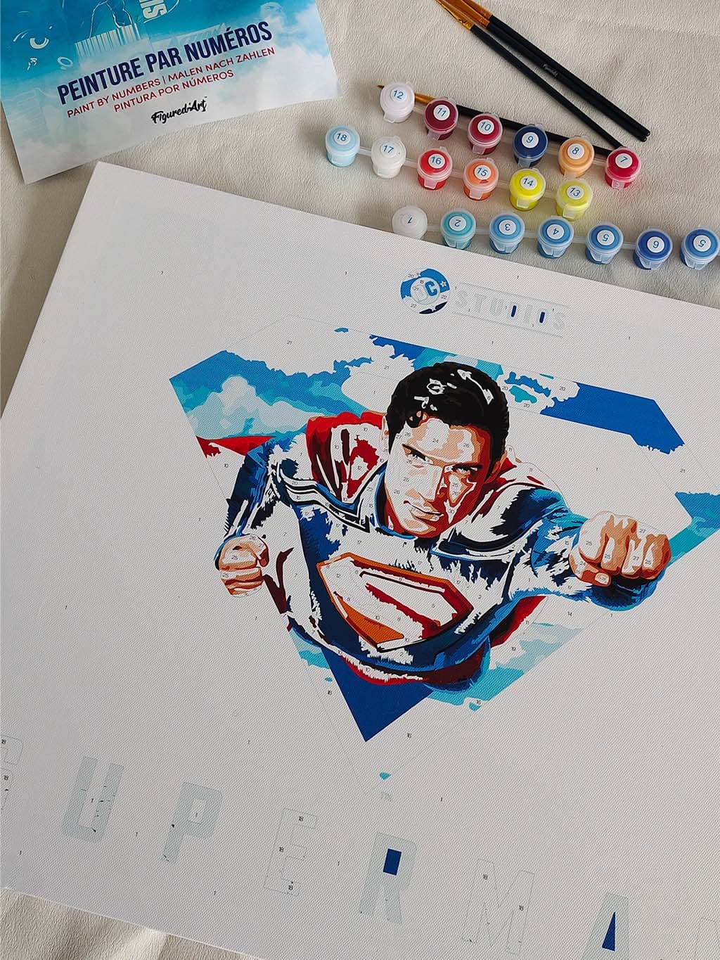 Customer photo review of Superman avec Bouclier-S