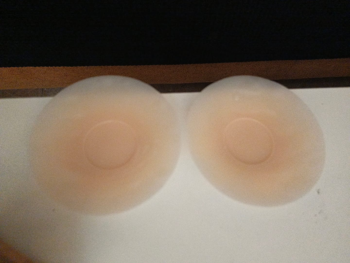 Customer photo review of Pezoneras Círculos con Adhesivo