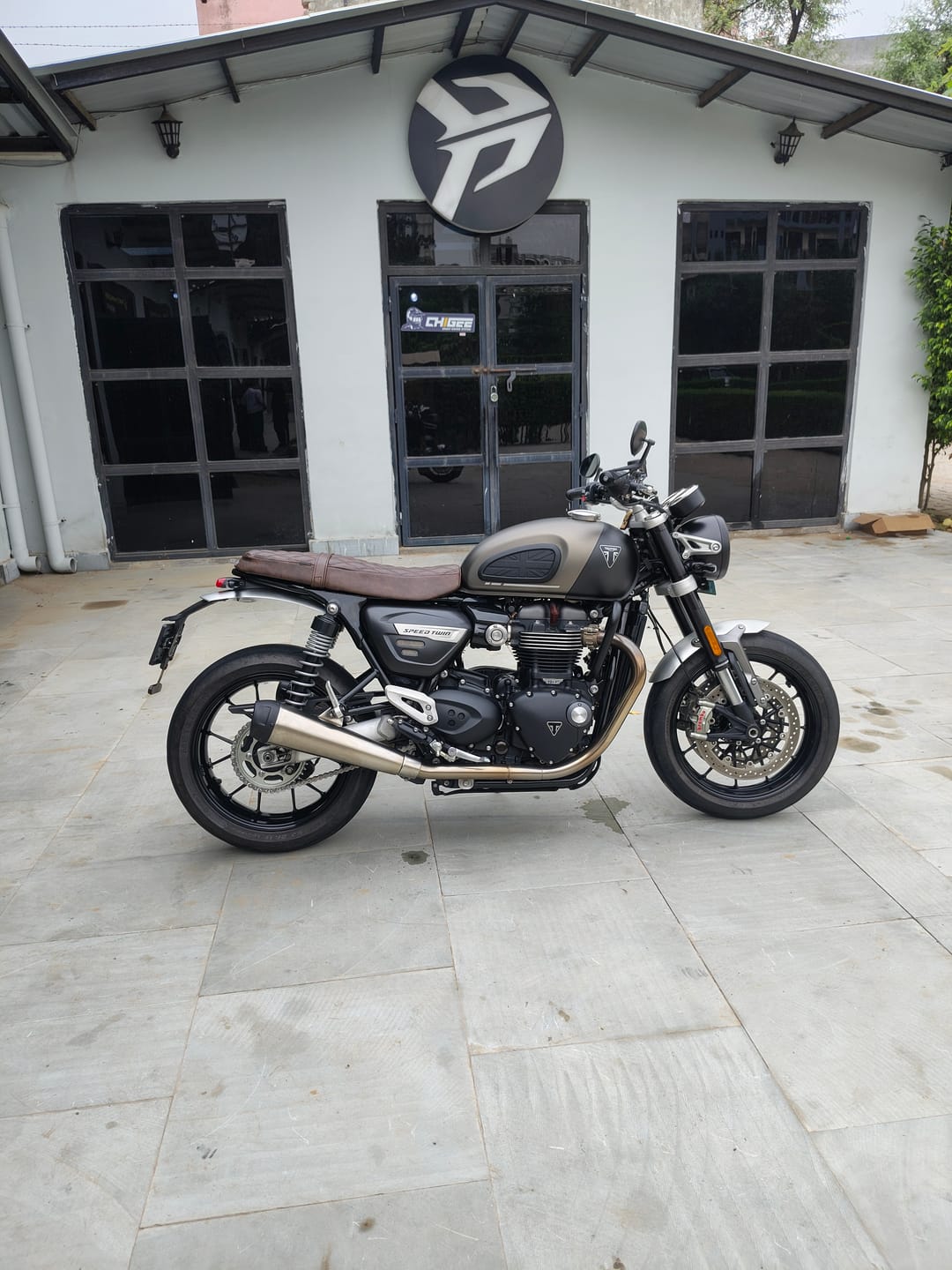 Customer photo review of Lone Ranger Union Jack Bike Tank Pads for INT/GT650