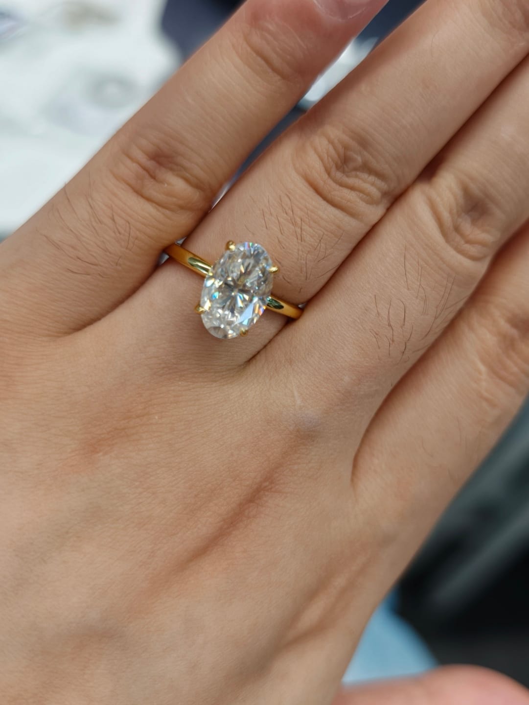 Customer photo review of S925 Moissanite 2.0 Ct ～5.5 Ct Oval Cut Yellow Gold/White Gold Promise Ring For Women