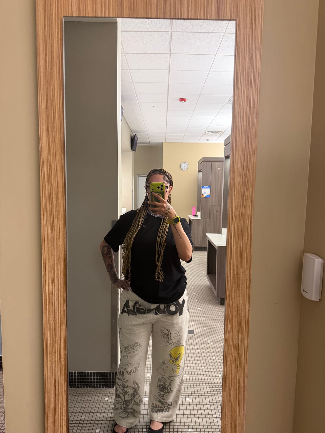 Customer photo review of 2183 - Looney Tunes Squad Sweats