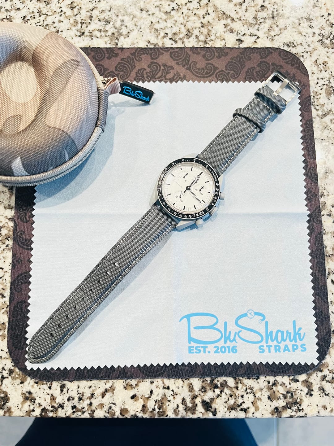 Customer photo review of Cordura - Armadillo Gray