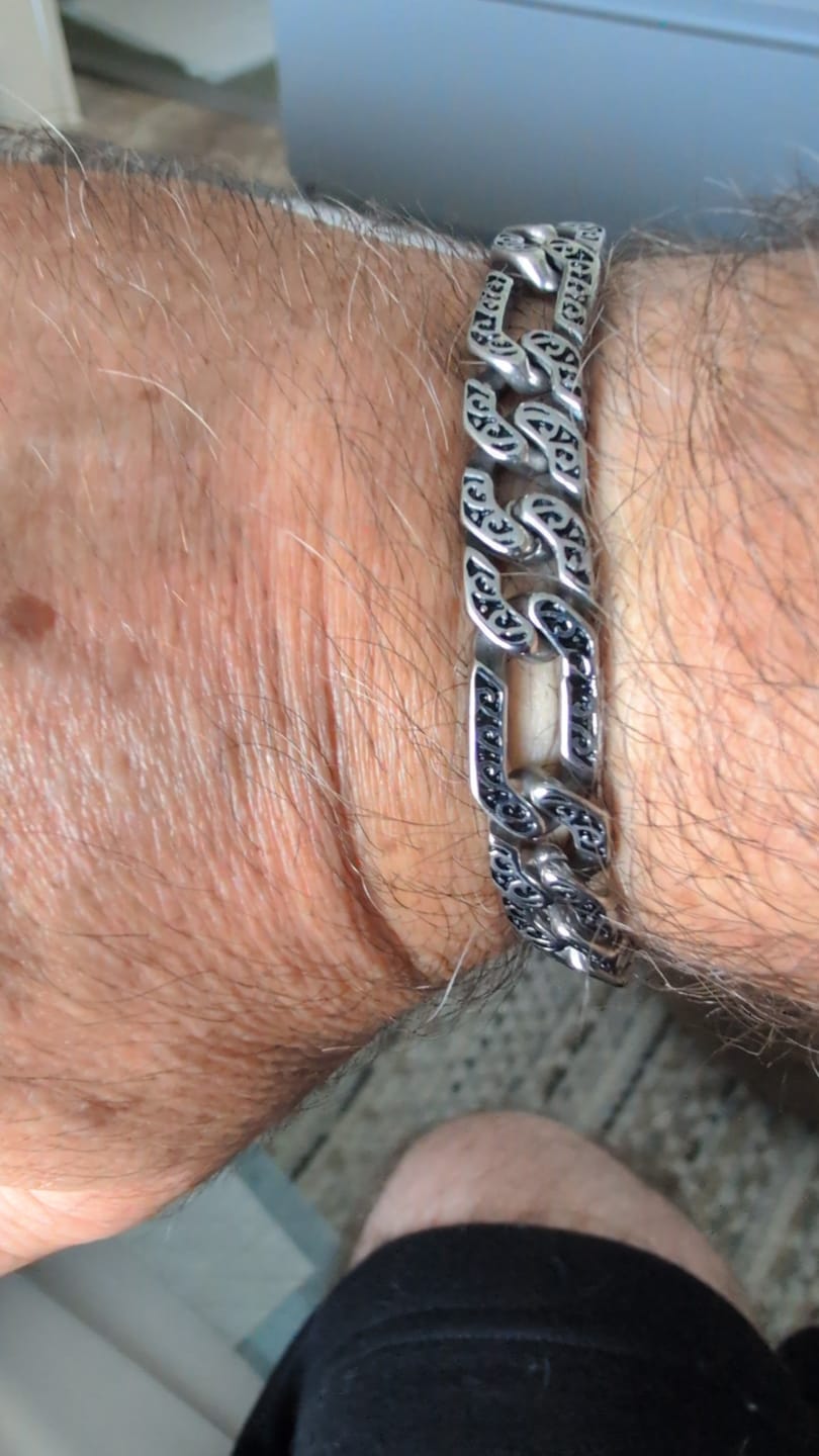 Customer photo review of FORGED BOND.