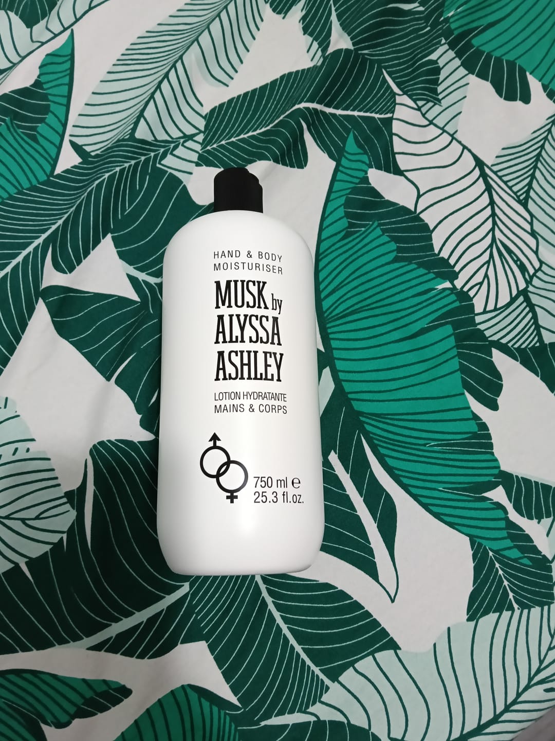 Customer photo review of Alyssa Ashley Musk Lotion 750ml
