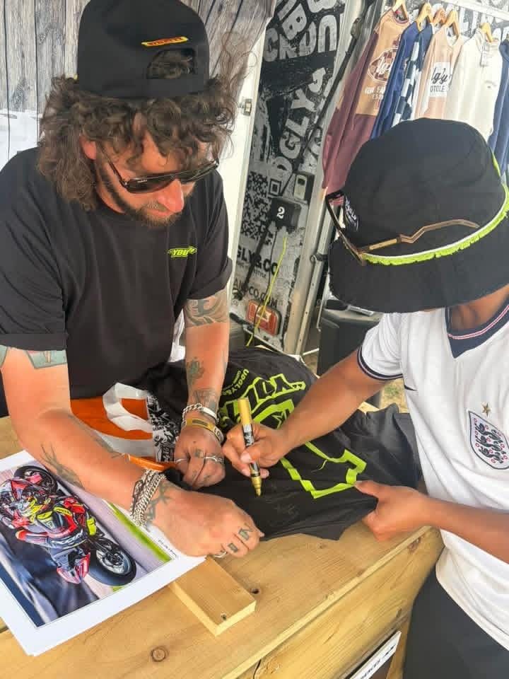 Customer photo review of Black Kyle Ryde Core #1 Tee