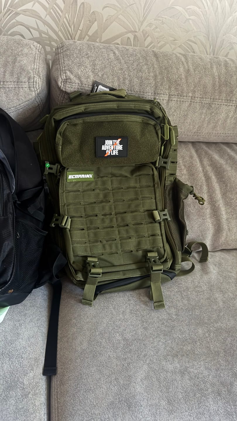 Customer photo review of Mochila Táctica V2 45L Verde