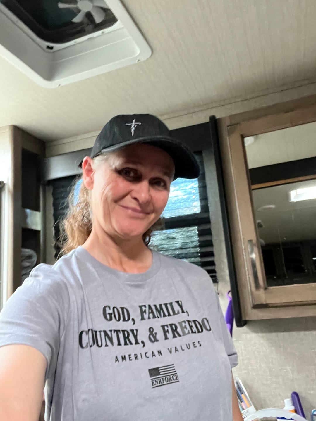 Customer photo review of Ladies Ponytail Faith Hat