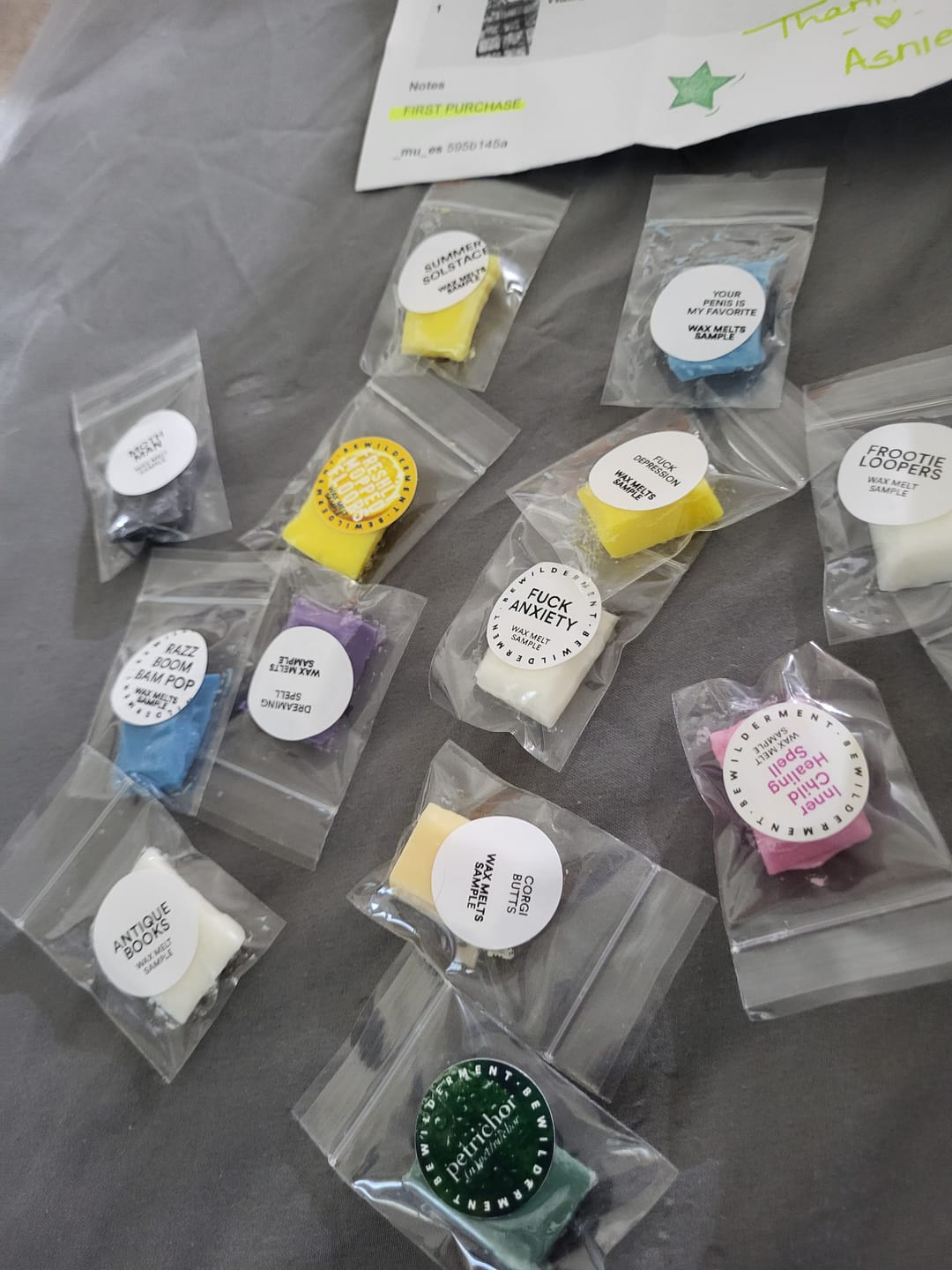 Customer photo review of Wax Sample Pack! 12x Mini-Samples