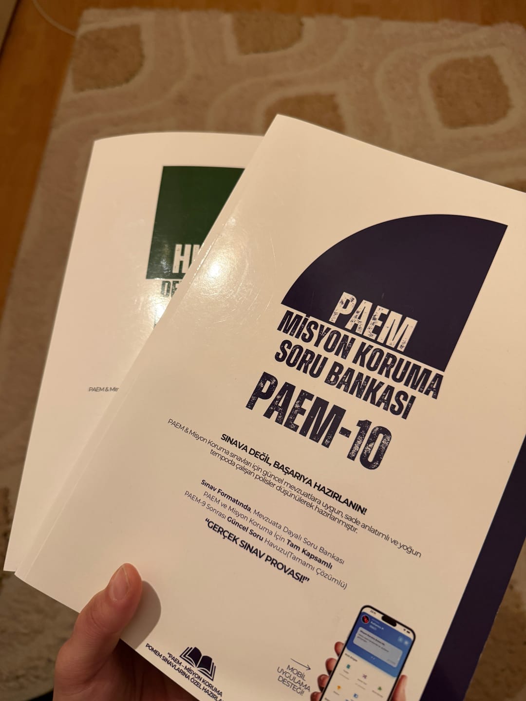 Customer photo review of PAEM-10 | 3 KİTAP (Tüm Dersler ve Soru Bankası) Mobil Uygulama Hediye
