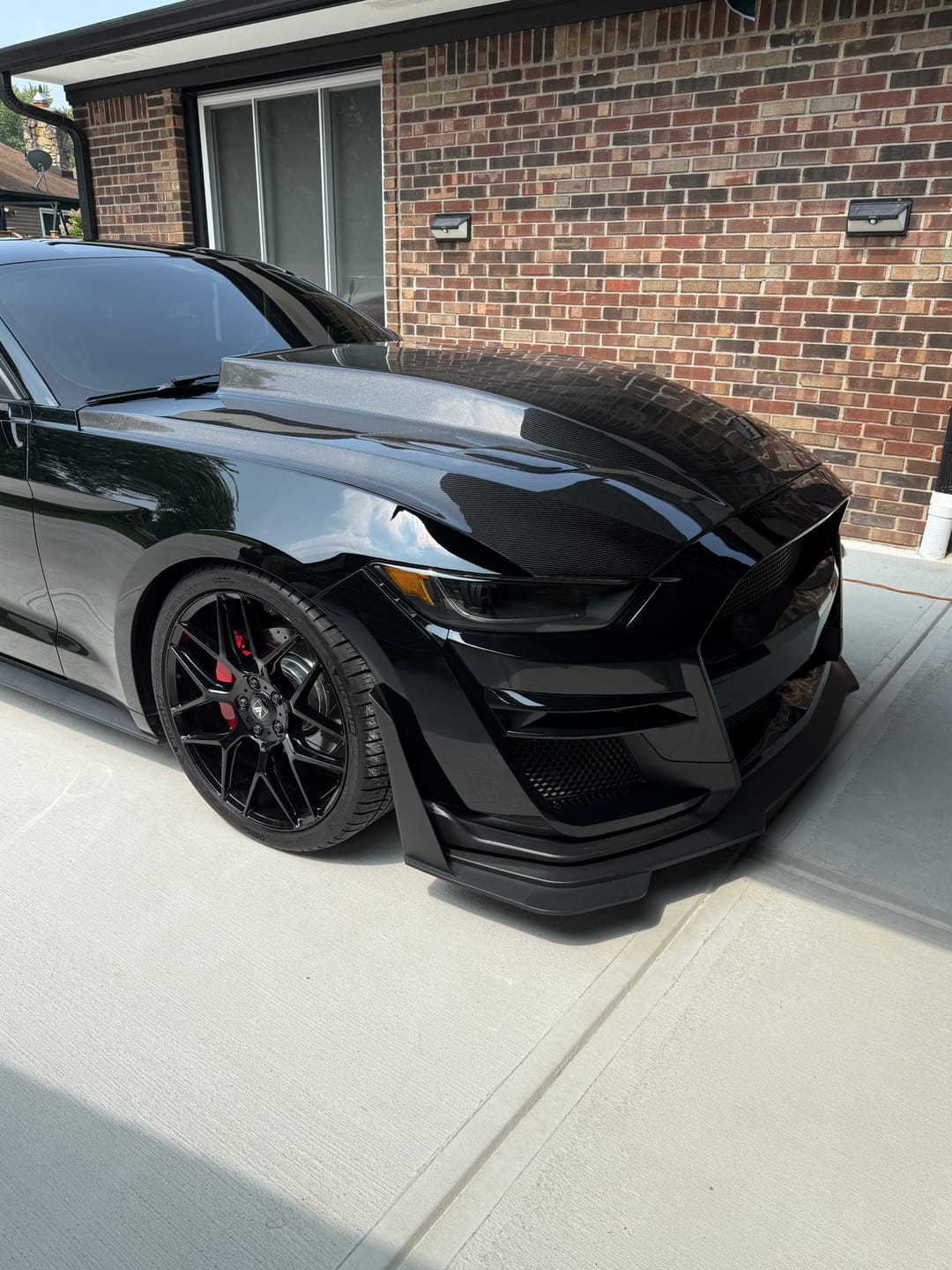 Customer photo review of Type-CJ double sided carbon fiber 3 inch cowl hood for 2015-2017 Ford Mustang