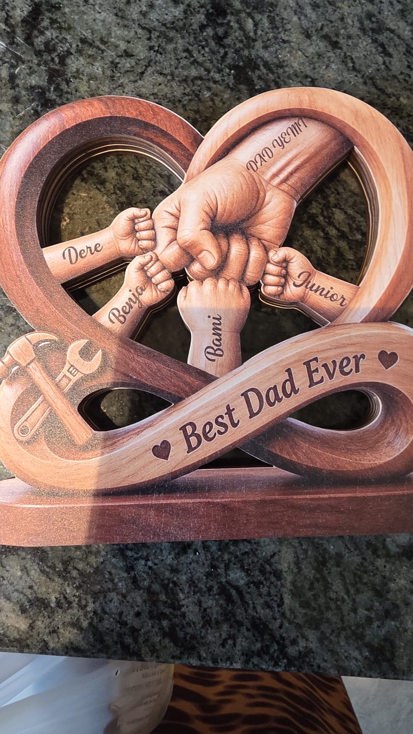 Customer photo review of Personalized Dad Kids Hands Wooden Plaque, Father’s Day Gift, Infinity Design Sign
