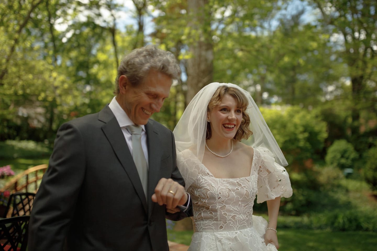 Customer photo review of Minimalist Raw Edge Shoulder Length Veil – KELLY