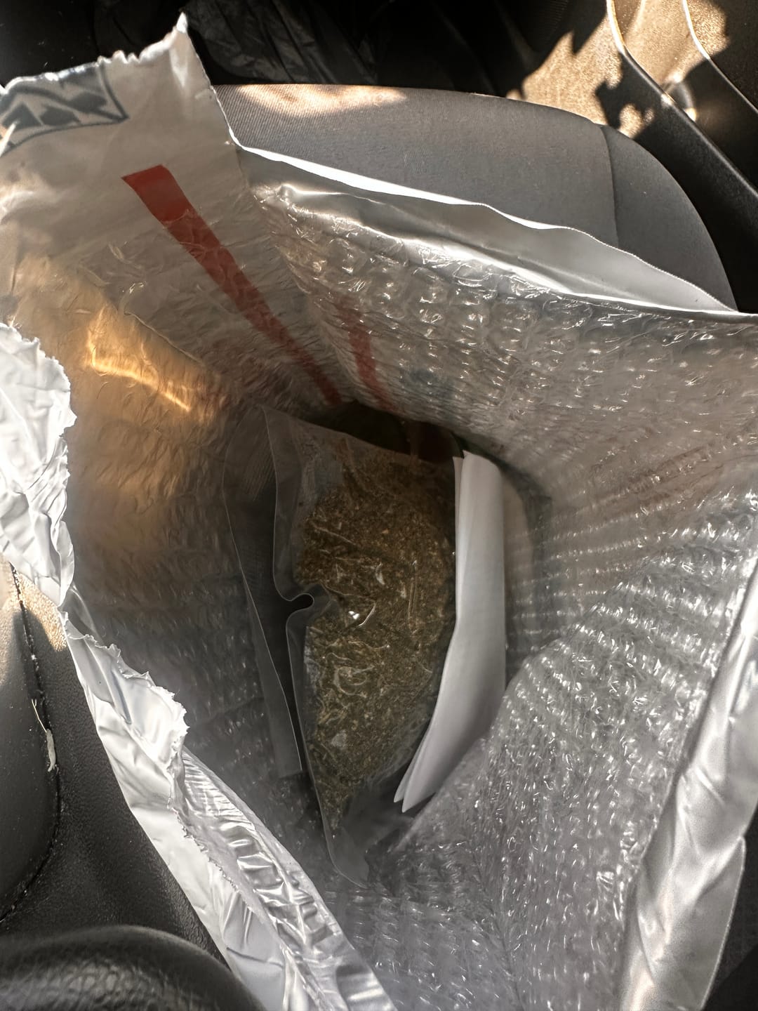 Customer photo review of Lazeralus Exotic THCa Flower Shake 1/4 LB 114g AAA