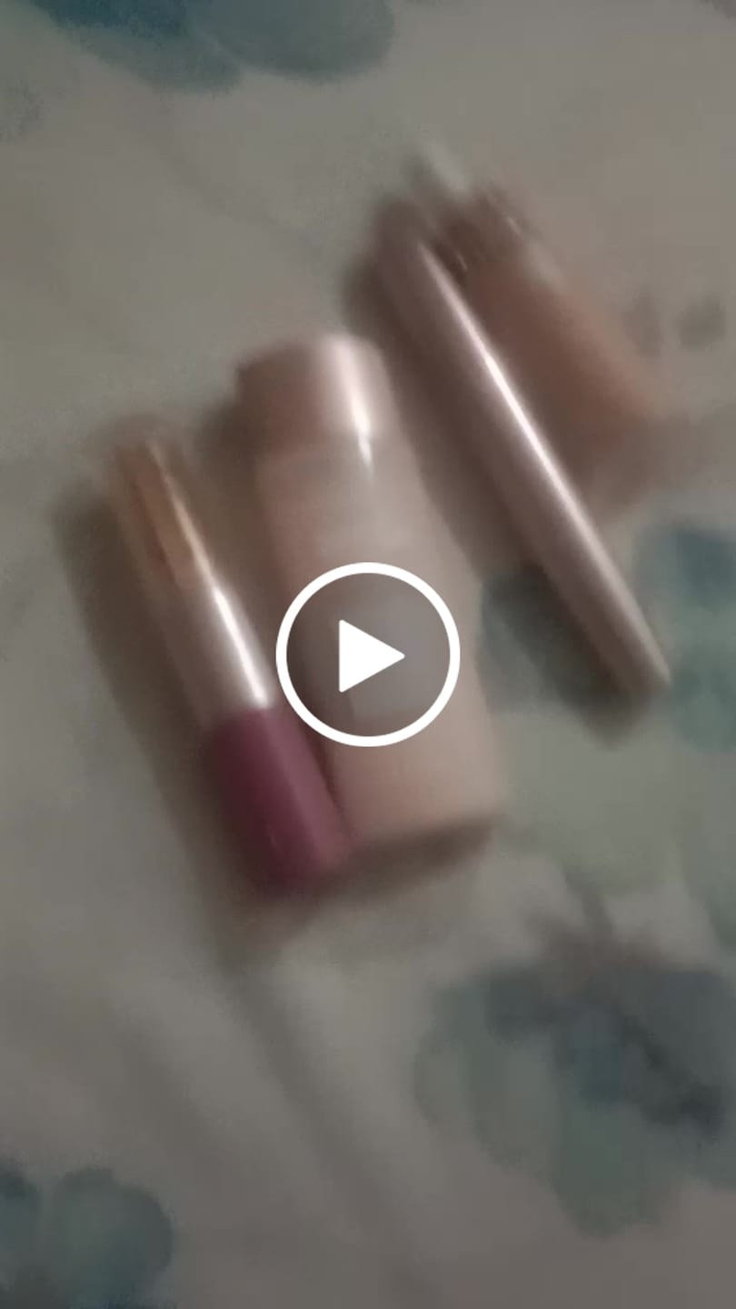 Customer video review of O.TWO.O ROSE GOLD 2 IN 1 LIPSTICK AND LIPGLOSS