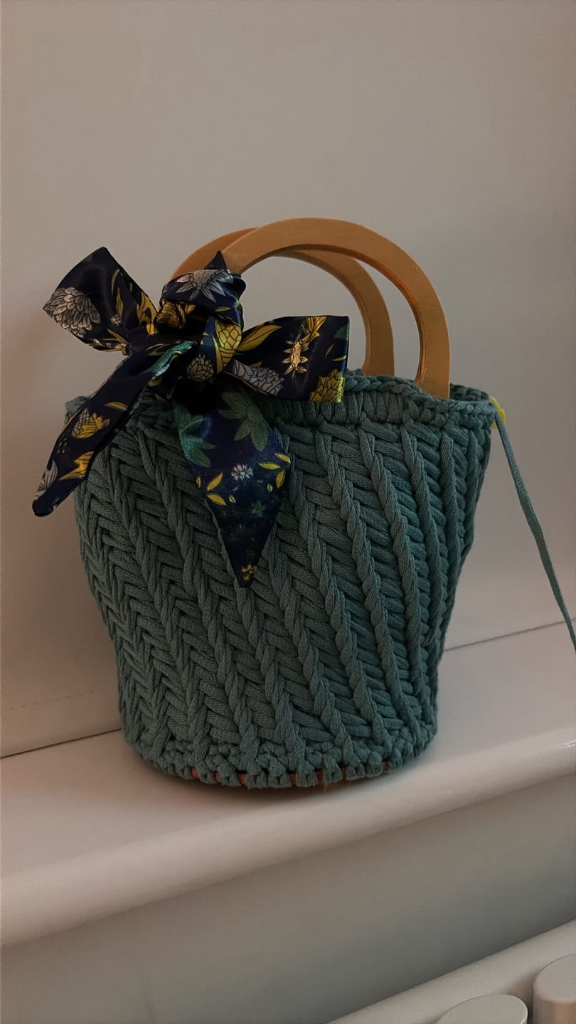Customer photo review of CrochetPark™  Elegant granny Crochet Bag DIY Kit