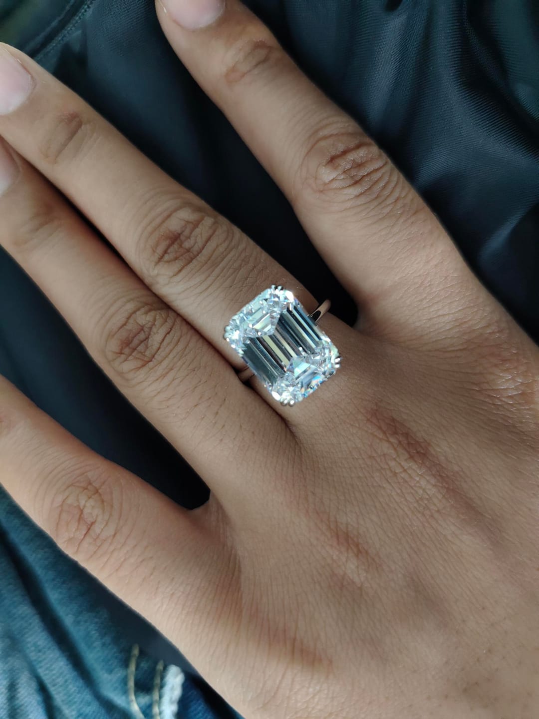 Customer photo review of S925 5.0/11.5 Ct Emerald Cut Engagement Ring In Sterling Silver Classic Everyday Wearable Ring