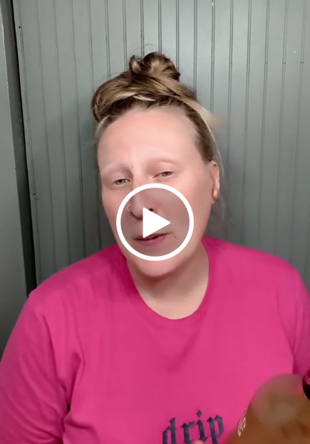 Customer video review of Pinot Grigio