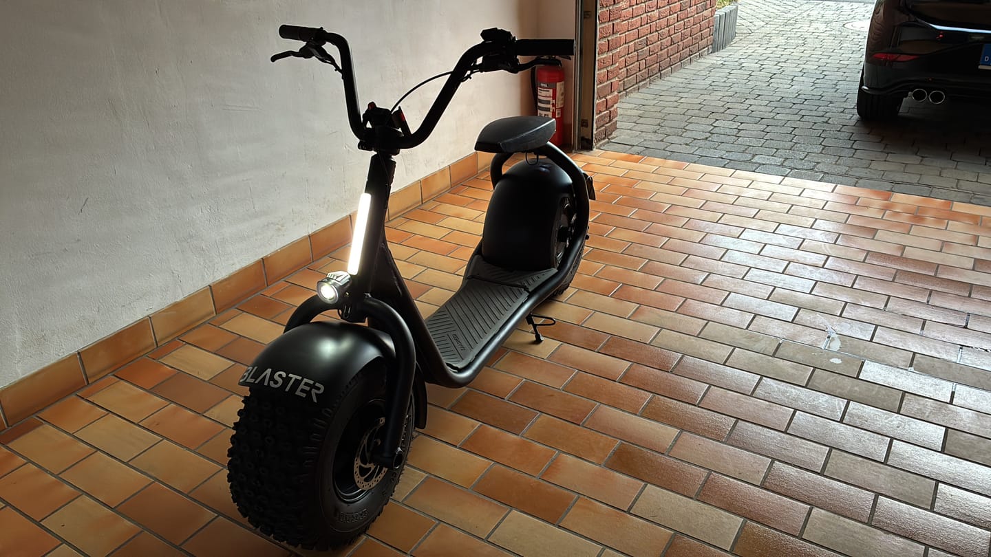 Customer photo review of Trottinette électrique City Coco Blaster 1500w - KaaSpeed
