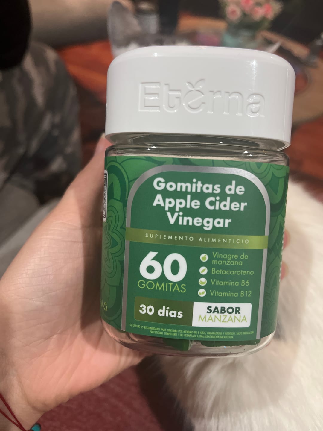 Customer photo review of Gomitas de Vinagre de Manzana