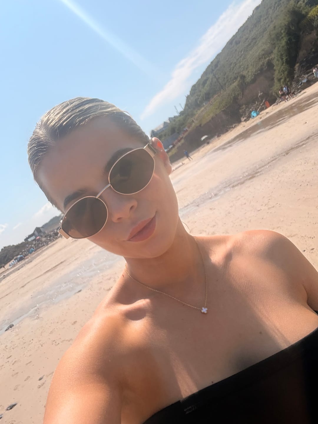 Customer photo review of PINK You Make Me Foam Tanning Mousse