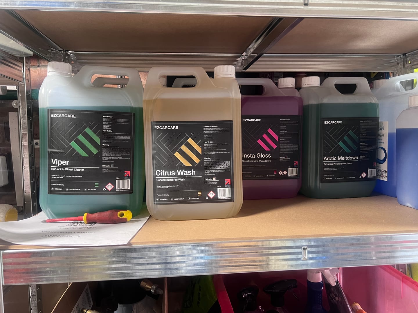 Customer photo review of Insta Gloss - Gloss Enhancing Wax Additive  | 5 Litres