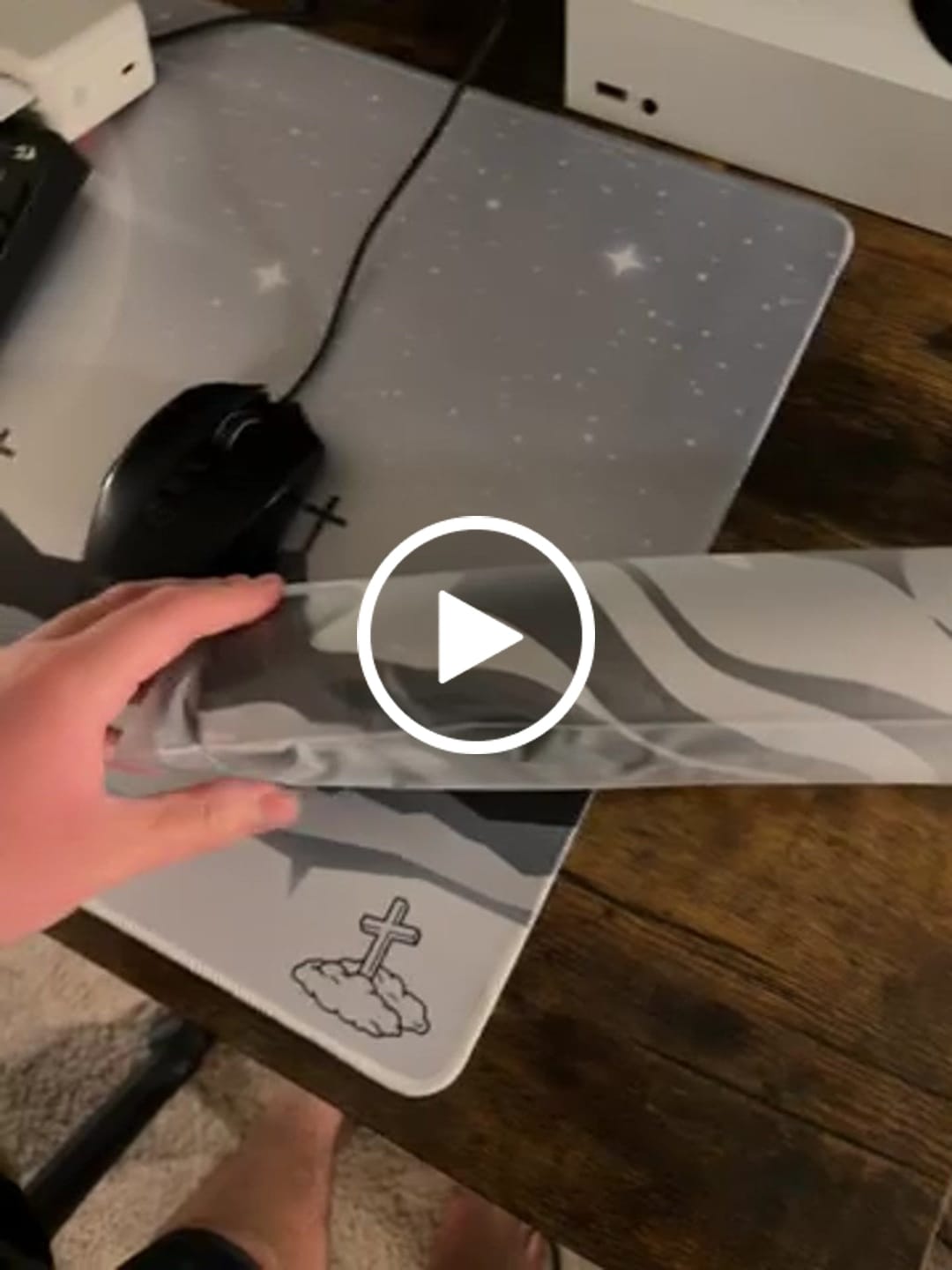 Customer video review of Black Liquid Mousepad