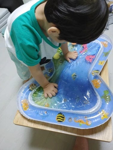 Customer photo review of Baby Wasserspielmatte Aktivitätsmatte | Bauchlage Meerestiere Muskelkraft Entwicklung