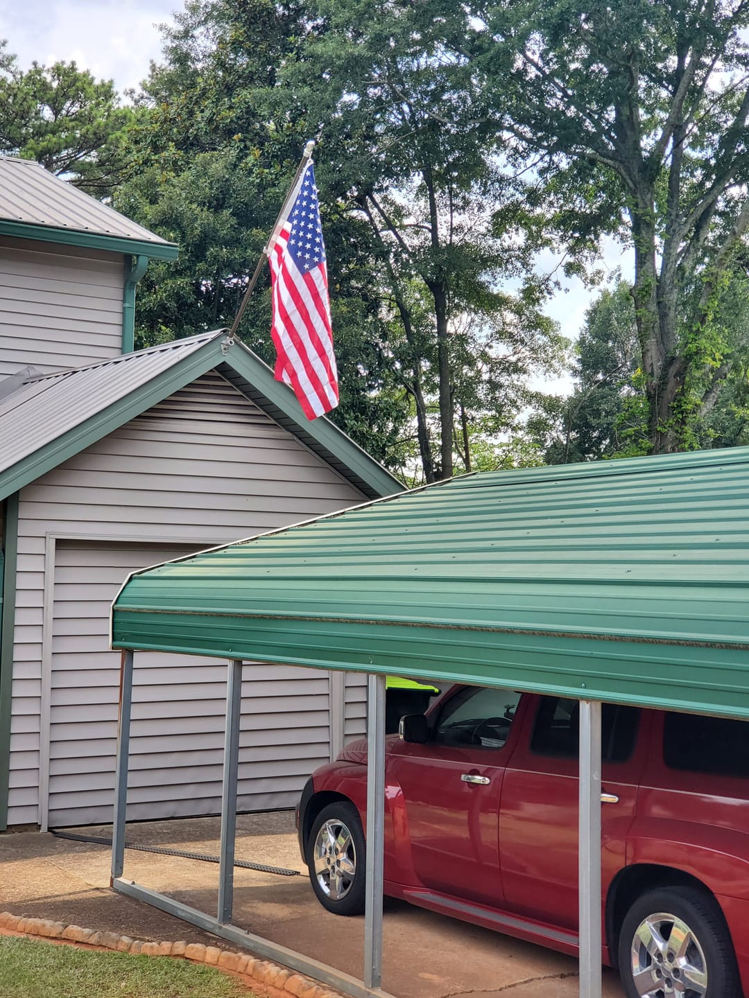 Customer photo review of NEW! Prestige House Flag Pole - A Complete Wall-Mounted Kit