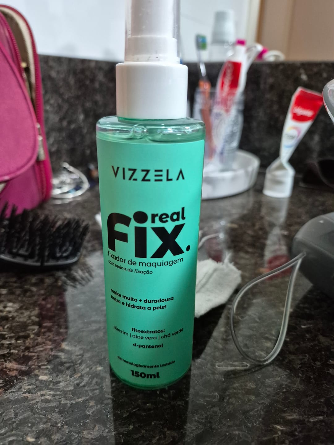 Customer photo review of Fixador de Maquiagem Real Fix - Vizzela