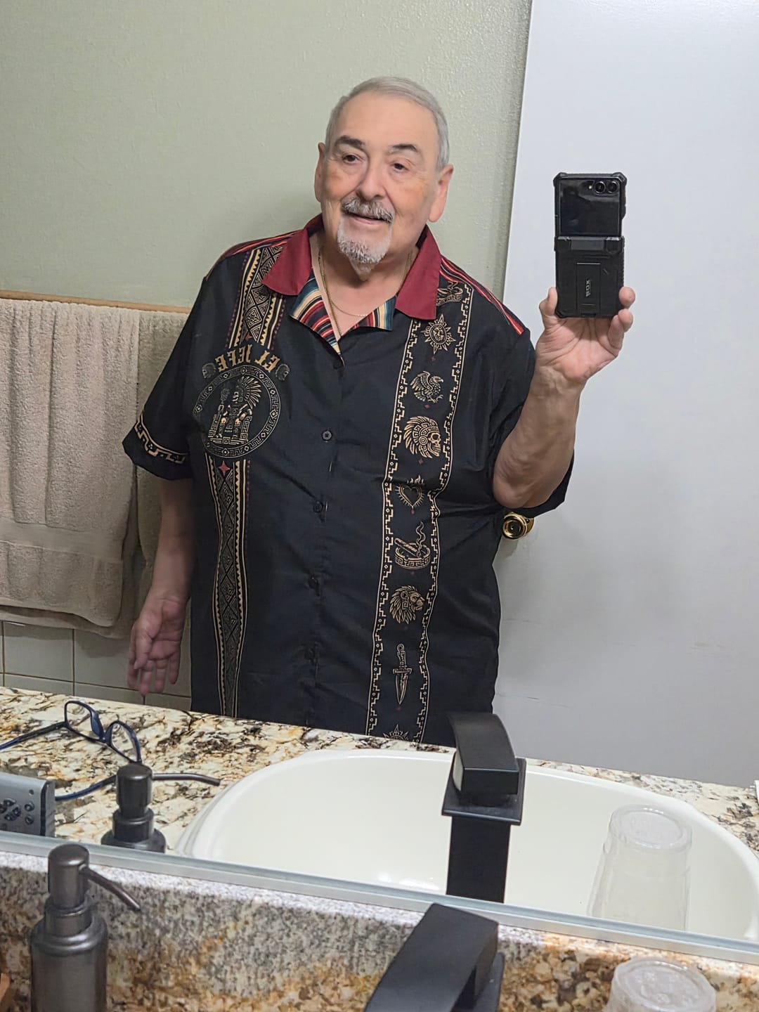 Customer photo review of El Jefe Azteca Guayabera