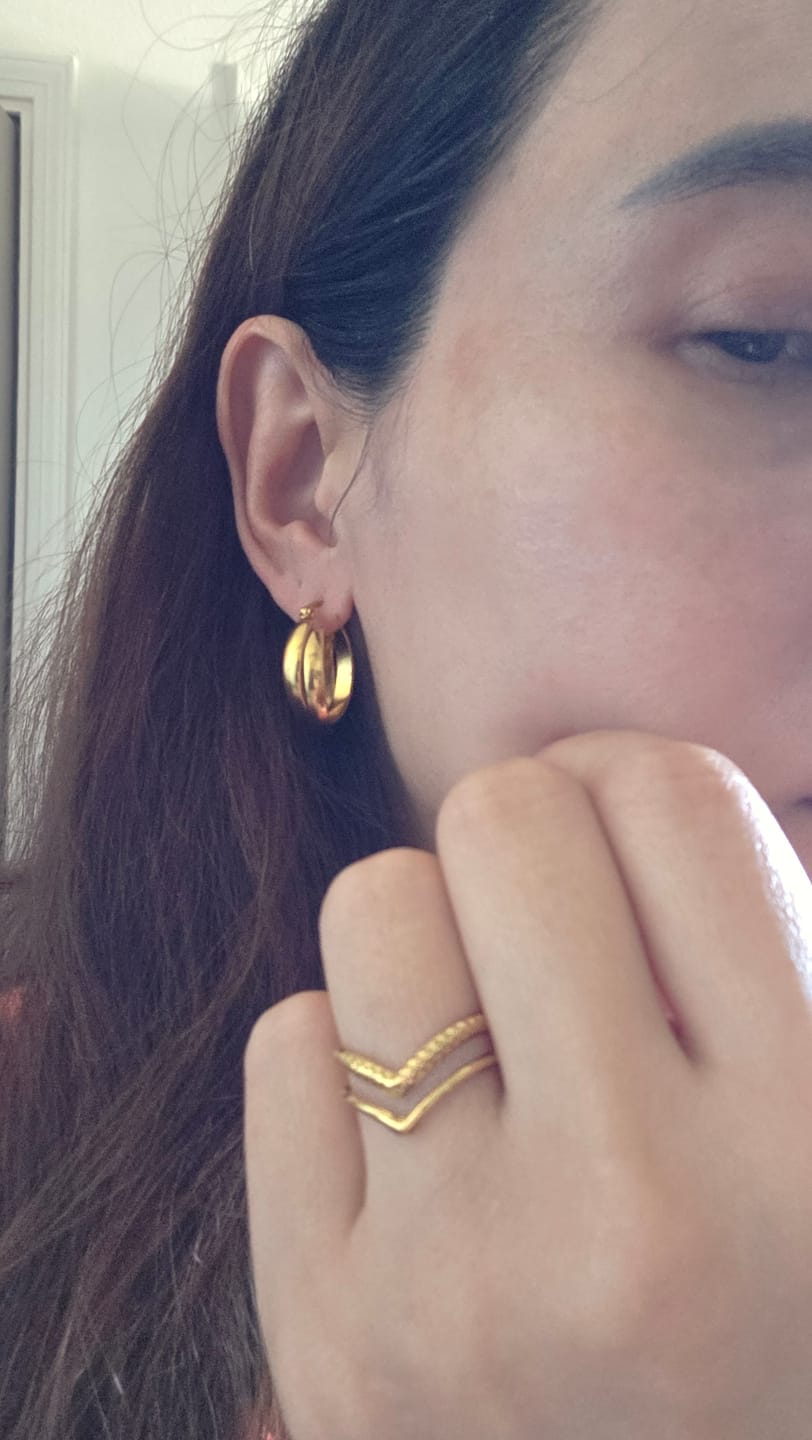 Customer photo review of Mystery Earrings & Ring (adjustable) - Bundle