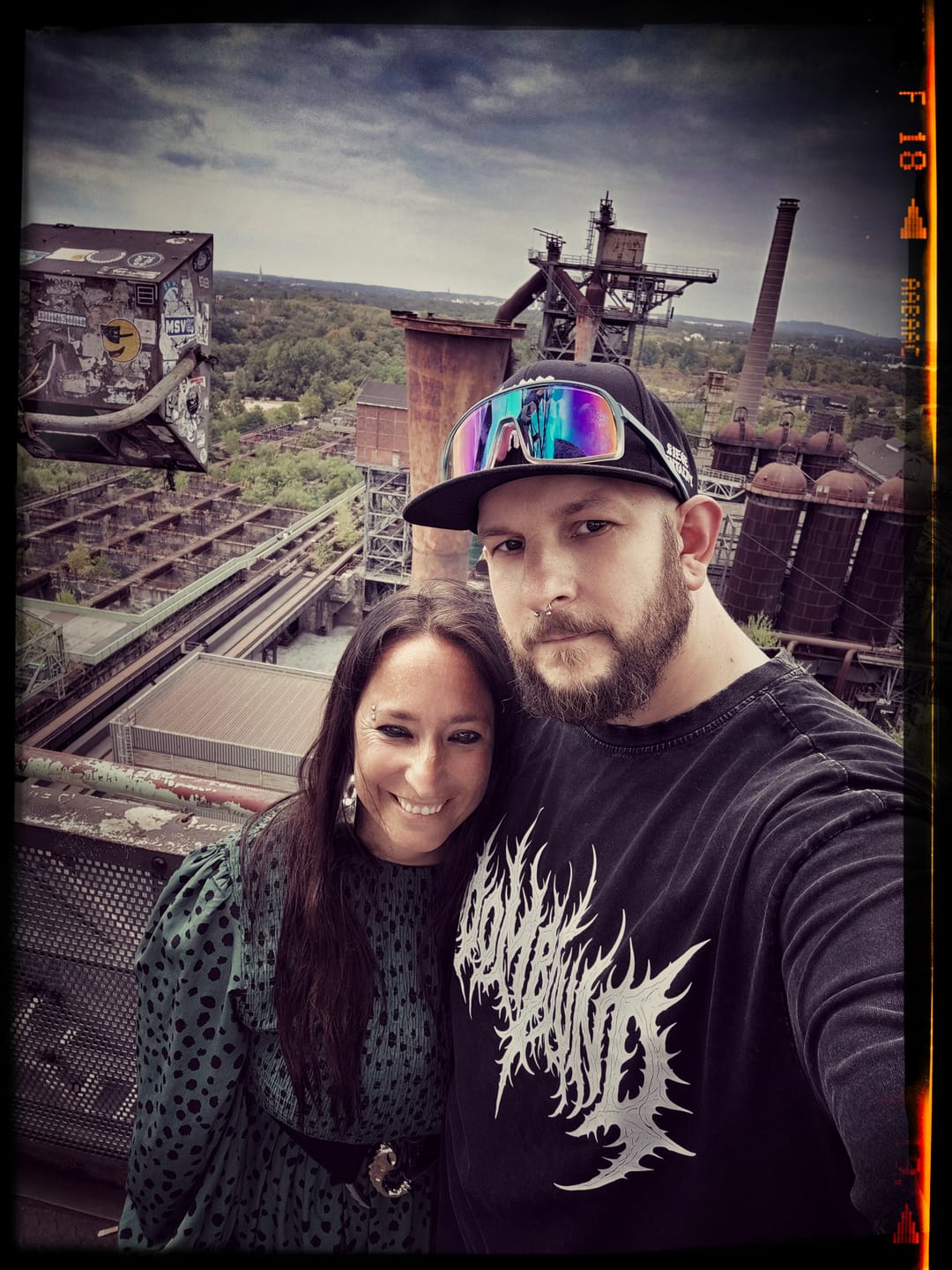 Customer photo review of Crusader– Oversize Acid Washed Tee