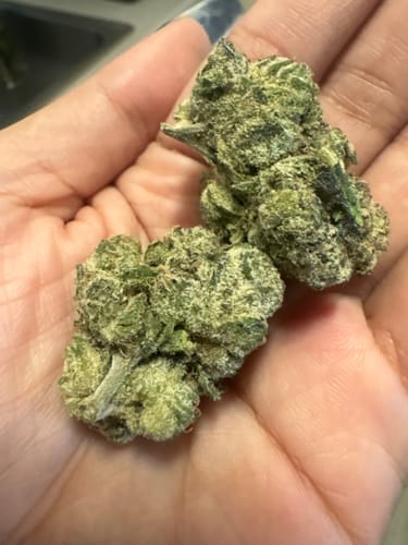 Boutique Exotics  Lemon Dior - Bulk - Hybrid photo review