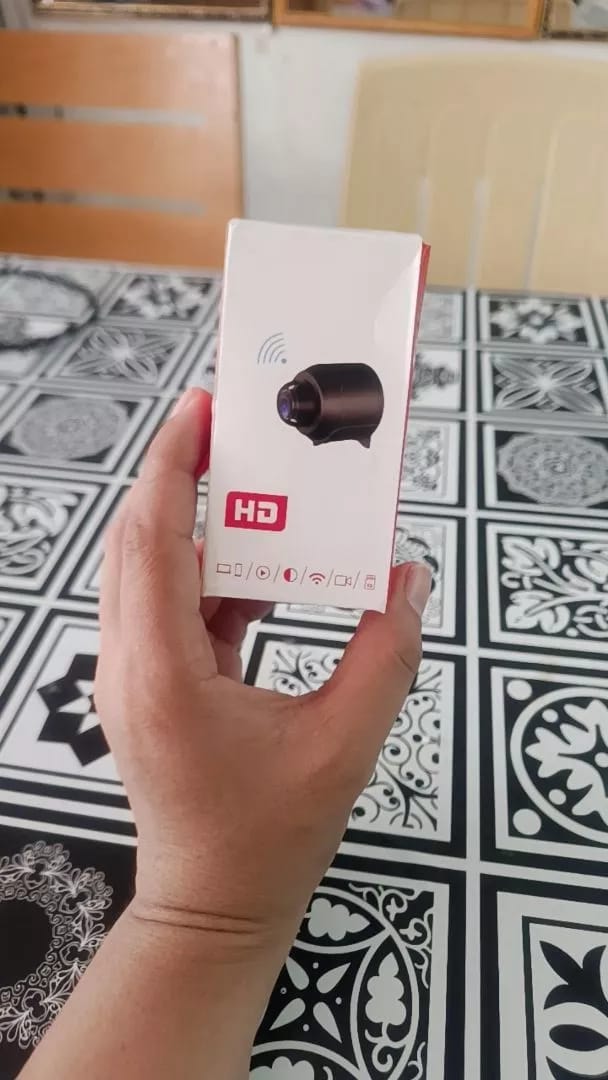Customer photo review of Mini Hidden Camera CCTV WIFI