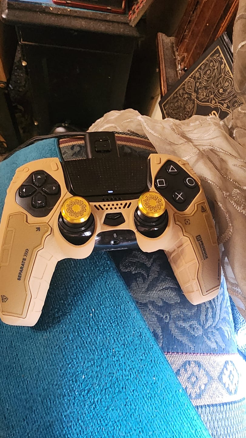 Customer photo review of G.S.TAC Hard Core PS5 Skin