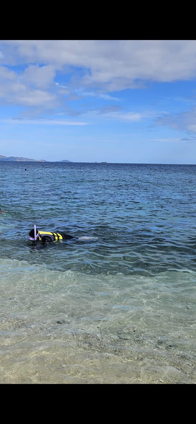 Customer photo review of Sundae Snorkel Set
